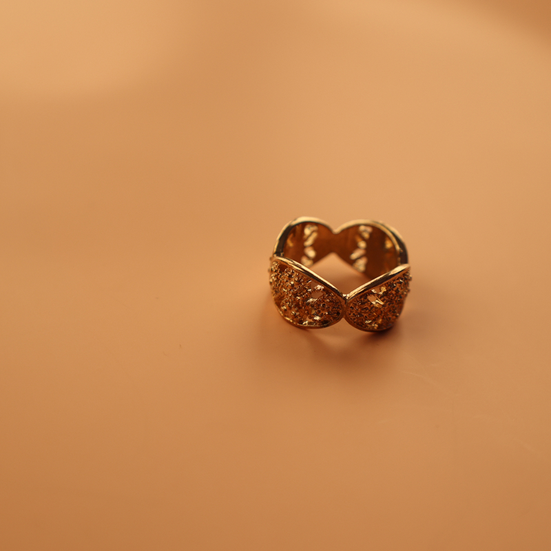 Lion Design Fashion Jewelry Ring Made of Brass Gold Plated