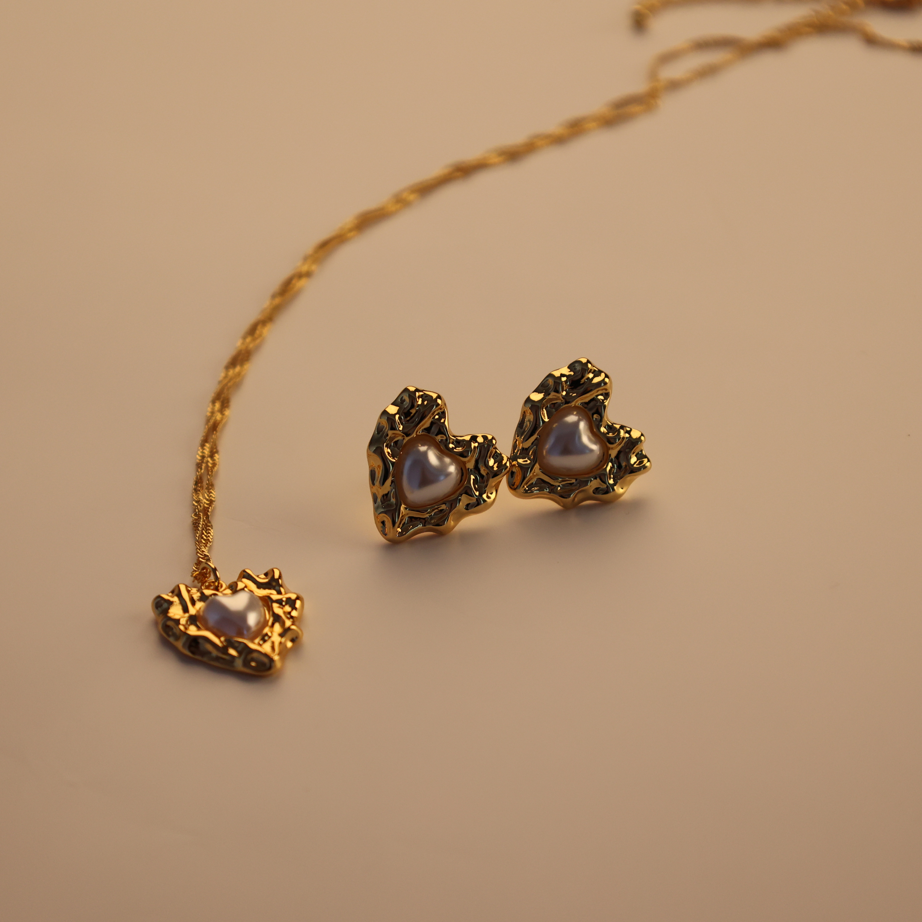Fashion18K Gold Plated Cubic Zircon Snake Charm Jewelry Set
